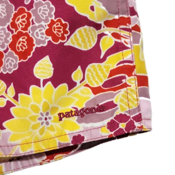 Patagonia Girls Floral Tropical Red Pink Yellow Shorts Size L - Picture 4 of 7